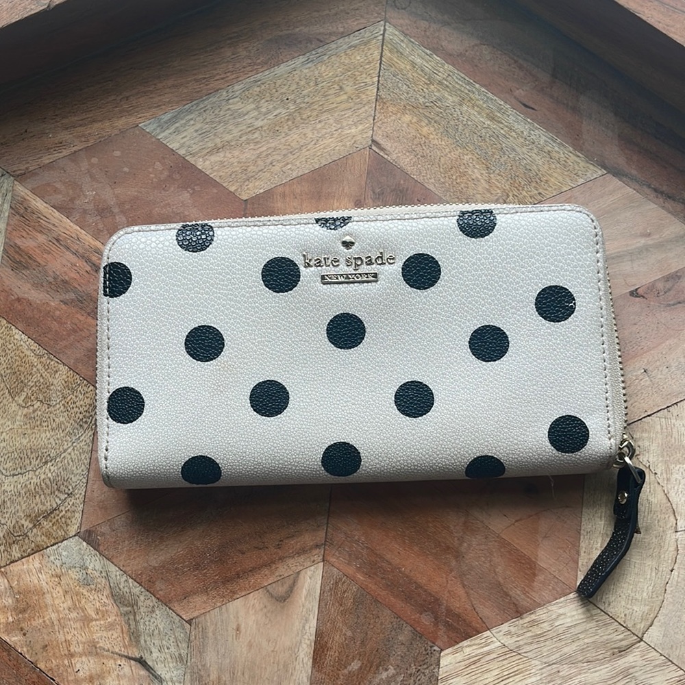 Kate spade wallet